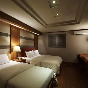 https://noblesse-yeoksam.hotels-seoul.net